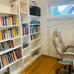 Spacious Family Near Bled - Modern & Cozy Vakantiehuis