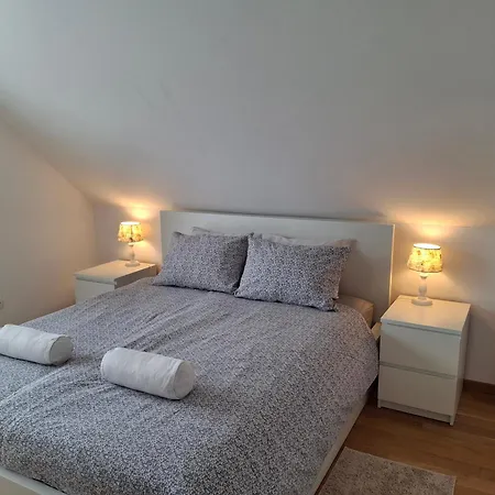 Ferienhaus Spacious Family Near Bled - Modern & Cozy