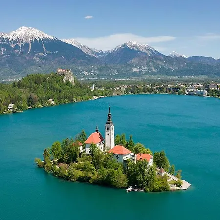 Spacious Family Near Bled - Modern & Cozy Ferienhaus