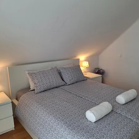 Ferienhaus Spacious Family Near Bled - Modern & Cozy